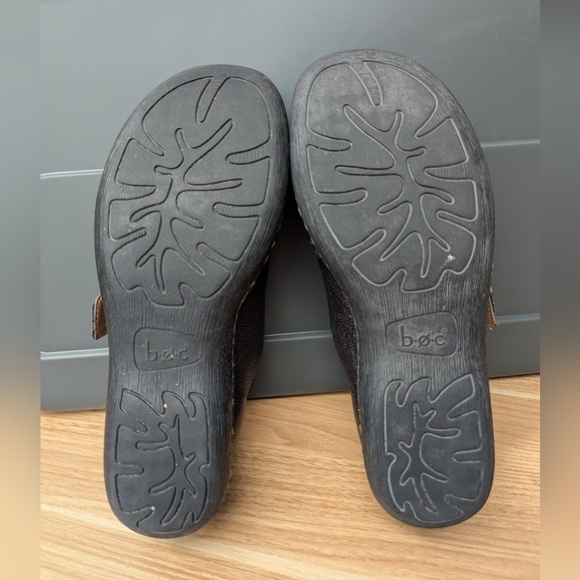 Boc Born Concept women's size 9 black leather slip ons - Picture 4 of 12